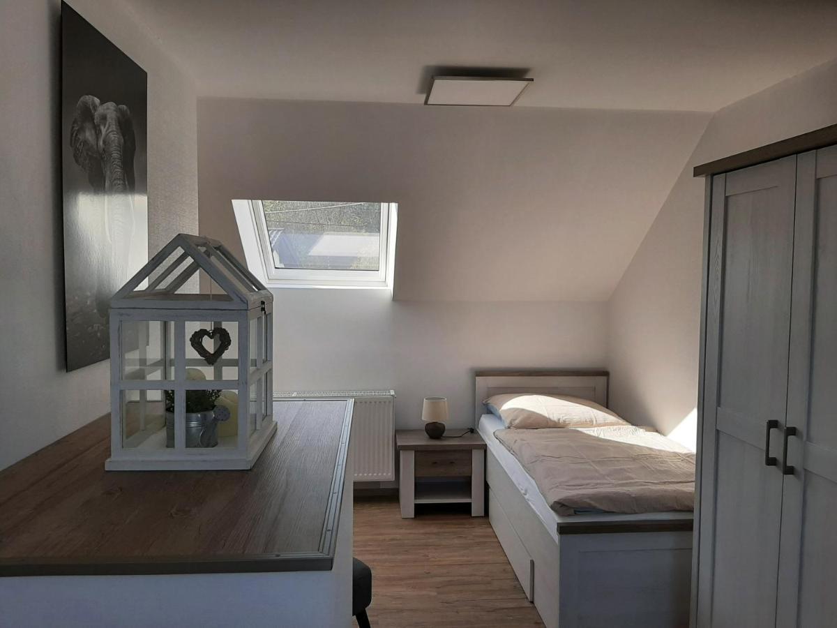 Ferienhaus Am Muehlengraben Merchweiler Esterno foto