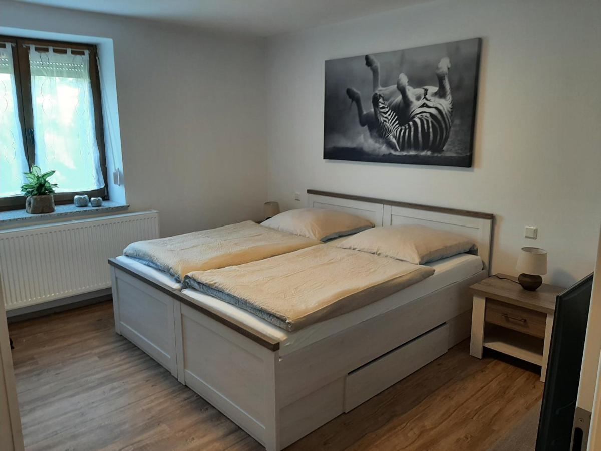Ferienhaus Am Muehlengraben Merchweiler Esterno foto